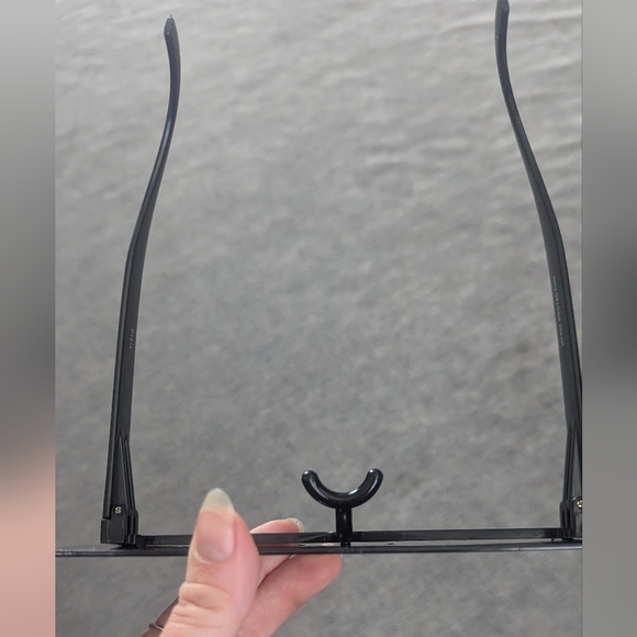 Black Solid Rectangle Sunglasses - Picture 5 of 5